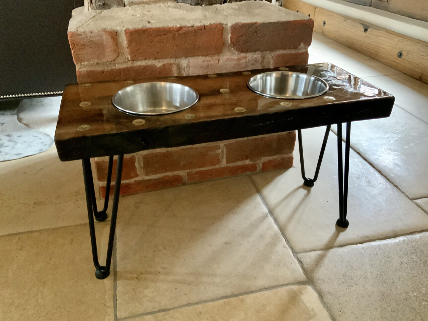 The Gun Dog Bowl Stands